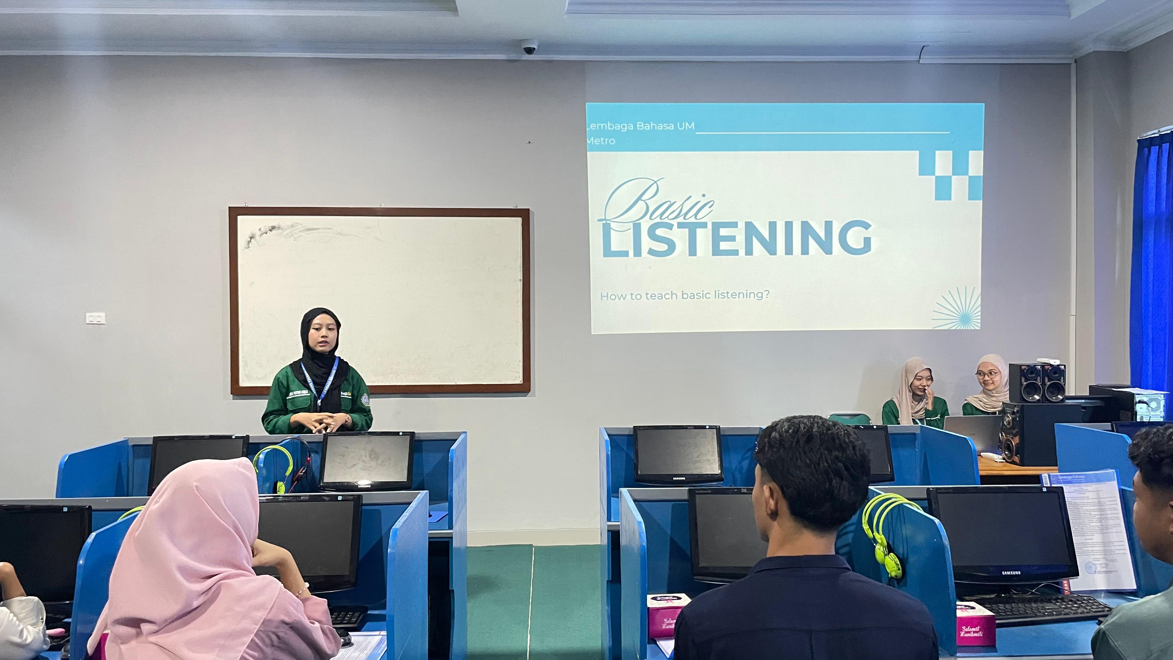 Lembaga Bahasa UM Metro Sukses Gelar In House Training 2025, Kenalkan Tugas dan Ruang Kerja Baru Lembaga Bahasa UM Metro Sukses Gelar In House Training 2025, Kenalkan Tugas dan Ruang Kerja Baru