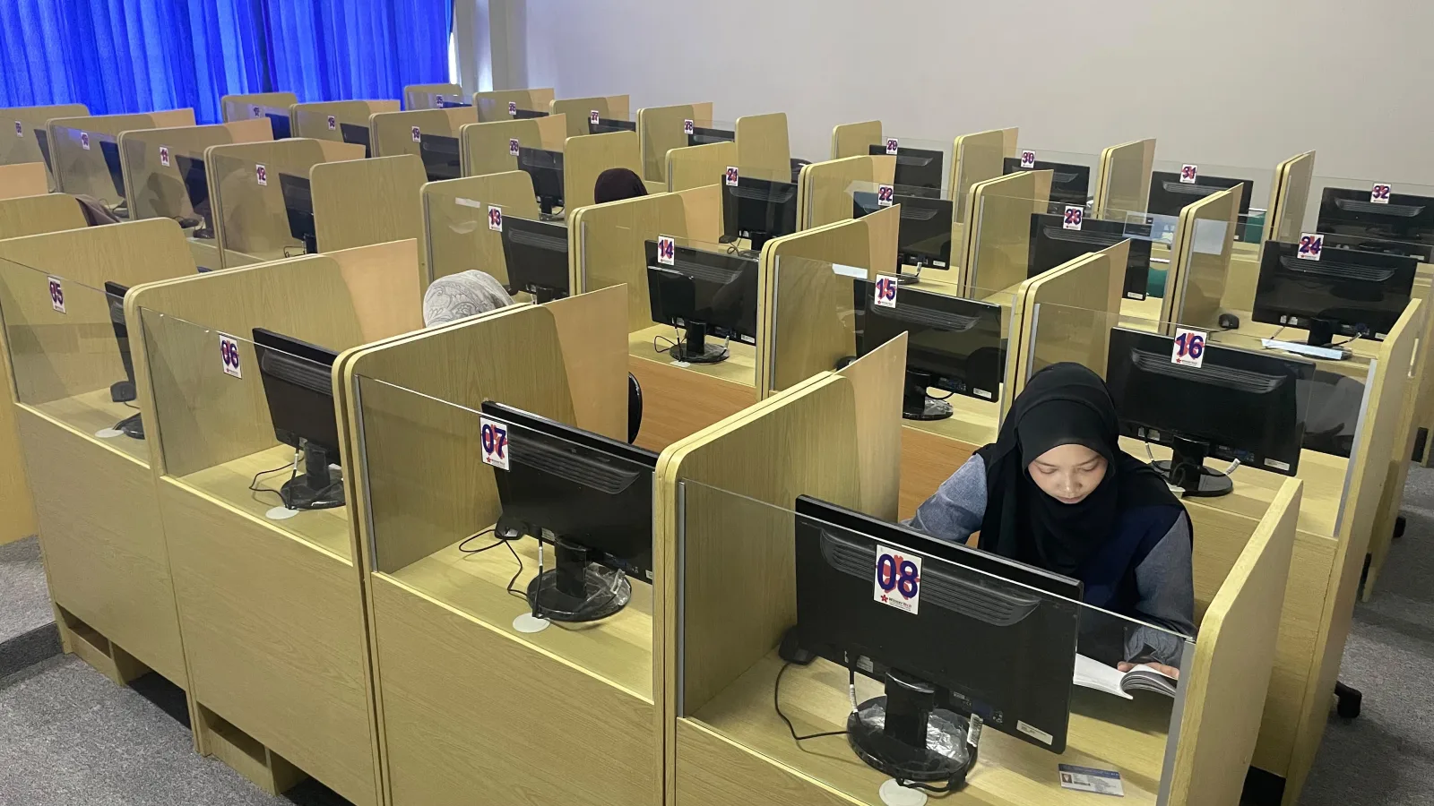 UPT Bahasa UM Metro Tes Asisten UPT Bahasa Image